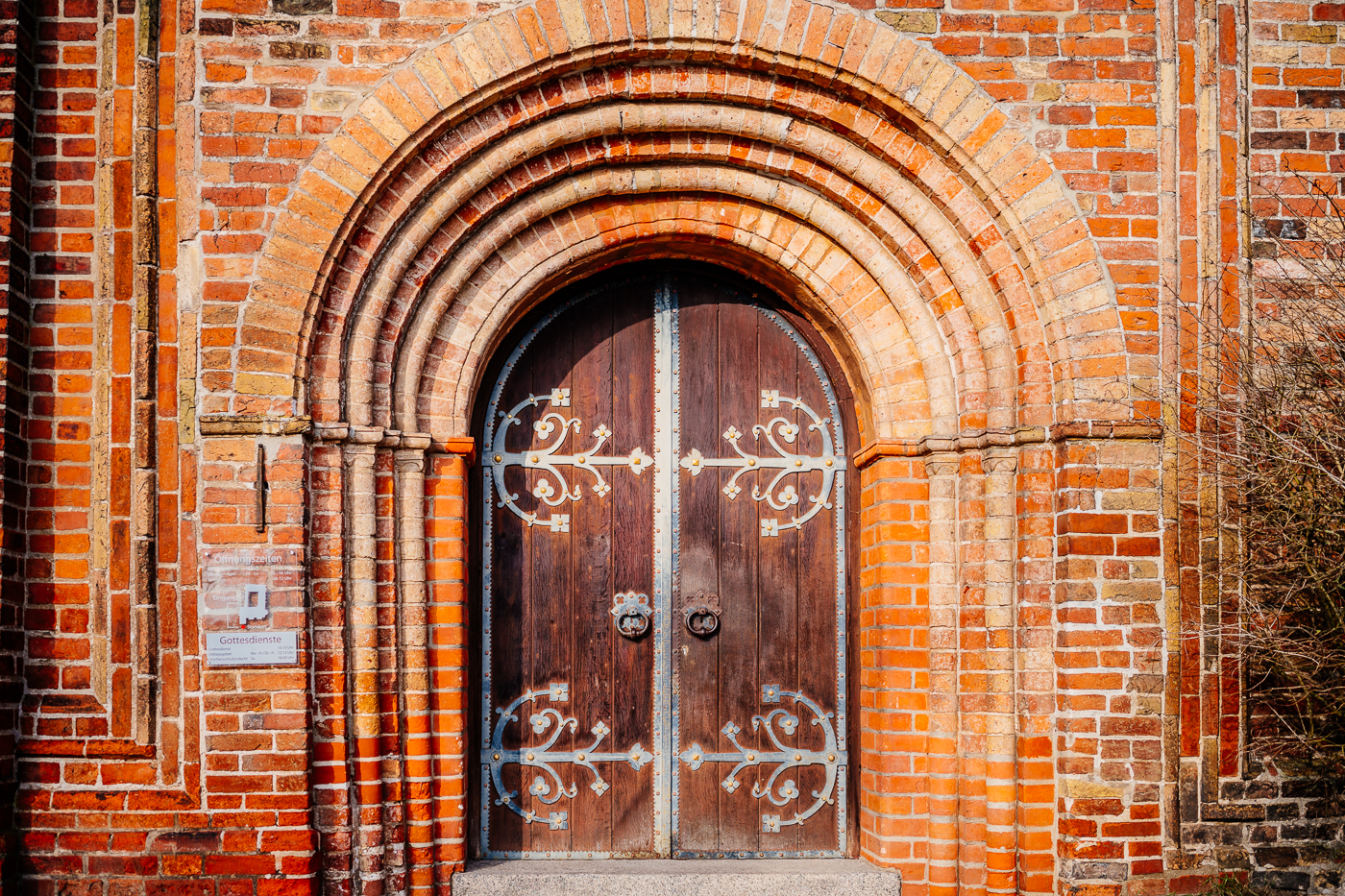 Außentür am Ratzeburger Dom Außentür am Ratzeburger Dom